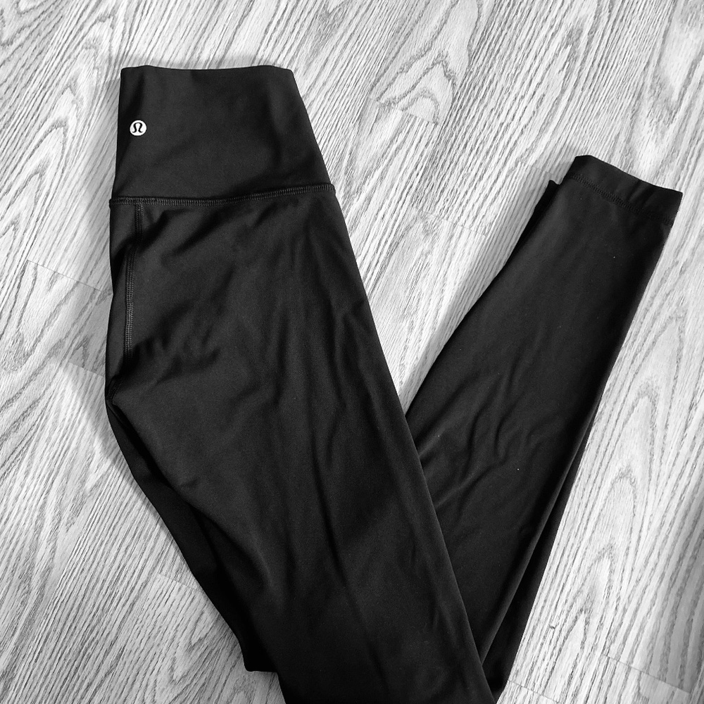 Wunder Train High-Rise Tight 28" LuluLemon
